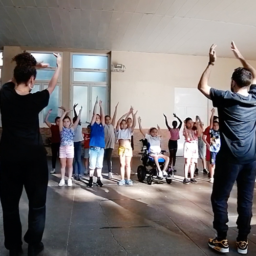 cours de hip-hop avec des enfants